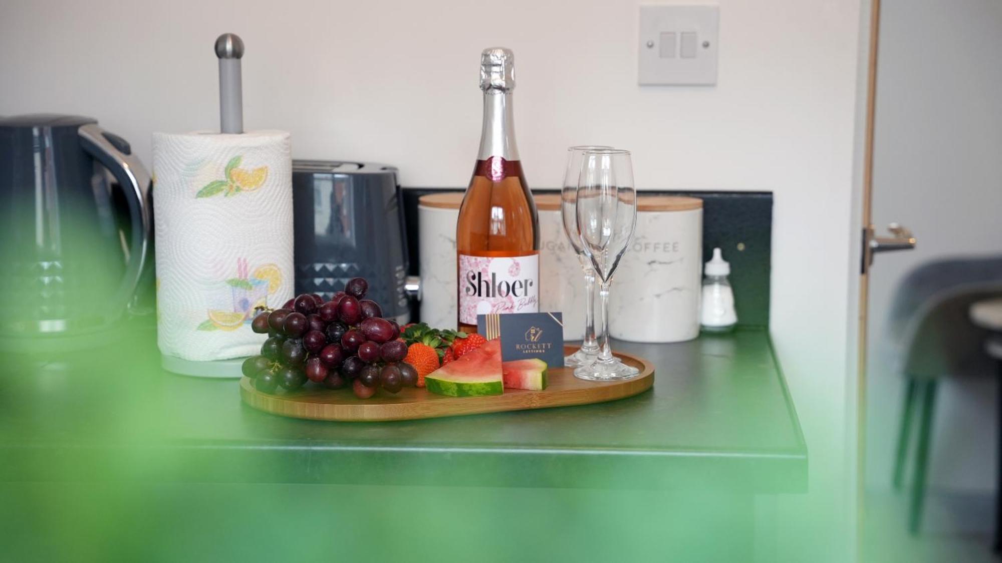 City Centre House, Parking With Ev, Free Wifi, Netflix Coventry Exterior foto